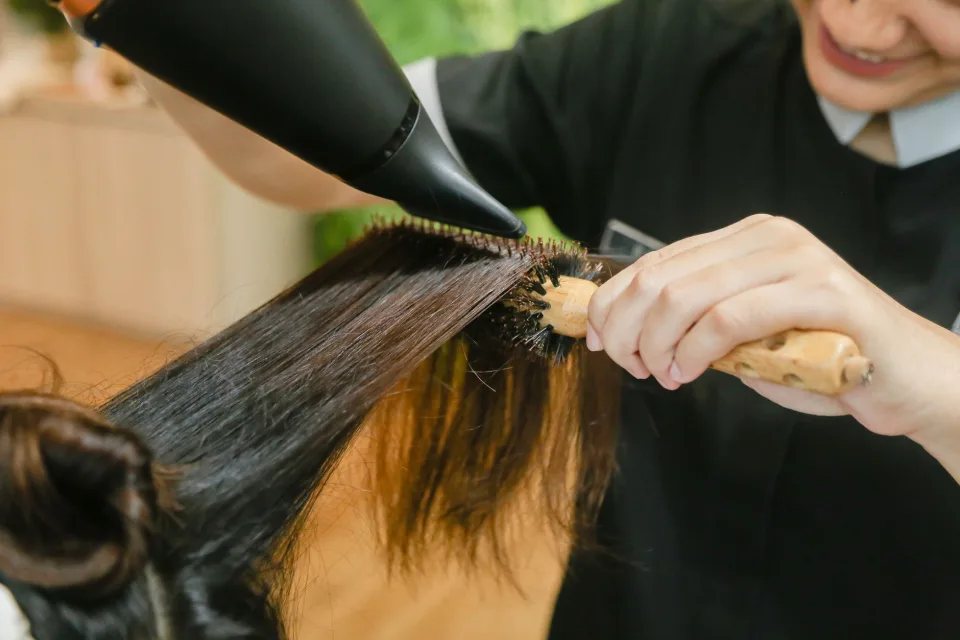 Tạo kiểu tóc dự tiệc